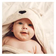 Prosop Bebelusi Din Bambus Cu Gluga Babysteps, Ecru Teddy, Ultra Absorbant, Delicat Pentru Pielea Sensibila Pjbc61485