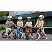 Bicicleta fara pedale, Lionelo, Bart Air, Usoara, Cu roti gonflabile, Cu cadru din magneziu, Cu ghidon si sa reglabile, Greutate 3.8 Kg, 12 inch, Conform cu standardul european de securitate EN71, Albastru BYNLOE-BART_AIR_BLUE_NAVY