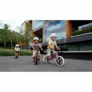 Bicicleta fara pedale, Lionelo, Bart Air, Usoara, Cu roti gonflabile, Cu cadru din magneziu, Cu ghidon si sa reglabile, Greutate 3.8 Kg, 12 inch, Conform cu standardul european de securitate EN71, Albastru BYNLOE-BART_AIR_BLUE_NAVY