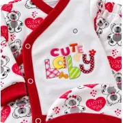 Set nou-născut bebe 5 piese, alb cu roșu, imprimeu ursuleți și inimioare, bluză, pantaloni, căciuliță, bavetă și mănuși mtr32sbs-5
