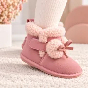 Cizme roz imblanite pentru fete superbebe shop din piele ecologica cu talpa de cauciuc si ciucurei pufosi, peste glezna, inchidere cu fermoar (2)