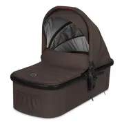 Carucior 3 in 1, Lionelo, Amber, Cadru aluminiu, Cu landou intarit si salteluta moale, Cu scoica auto testata ADAC, Reversibil, Cu accesorii, Geanta parinti, Pana la 22 kg, Maro BYNLO-AMBER_3IN1_BROWN_CHOCOLATE