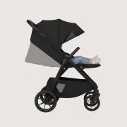 Carucior sport, Lionelo, Bett, Compact, Pliere rapida cu o mana, Copertina impermeabila UPF50+, Cu organizator ThermBag si accesorii, 6-48 luni, Sustine 22 kg, Black Onyx BYNLO-BETT_BLACK_ONYX