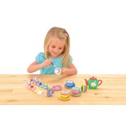 Set ceramica: picteaza un set de ceai