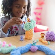 Spuma de modelat cu surpriza playfoam™