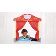 Teatru de papusi din lemn