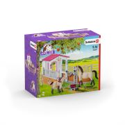 SCHLEICH Boxa de cai, cu cai arabi si ingrijitor - VRNSL42369