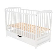 BabyNeeds - Patut din lemn Ola 120x60 cm, cu sertar, Alb + Saltea 12 cm BYNBOOLA12CM02AL