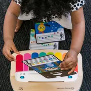 Baby Einstein &ndash; Jucarie muzicala de lemn Hape Magic Touch Piano&trade; BBB11649