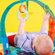Bright Starts - Salteluta de activitati Out on the Town™ BBB10416