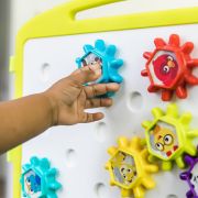 Baby Einstein -  Masuta de activitati Curiosity Table BBB10345