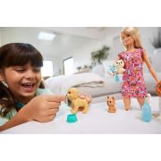 Set Jucarii Barbie Doggy Daycare Doll And Pups Colours Vary - VG76619