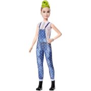 PAPUSA BARBIE FASHIONISTA CU SALOPETA SI O COAFURA VERDE VIVMTFBR37_FXL57