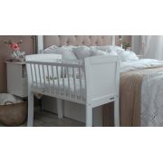 Patut Mic, Co-sleeping Din Lemn, Alb Cu Saltea Cocos Spuma Cocos 90 X 40 X 7 Cm Pjbbedside_white01