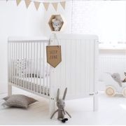 Patut Din Lemn Pentru Bebe, Inaltime Saltea Reglabila, Country Alb 120x60 Cm Pjbcountry_cot_white