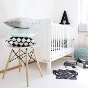 Patut Din Lemn Pentru Bebe, Inaltime Saltea Reglabila, Country Alb 120x60 Cm Pjbcountry_cot_white