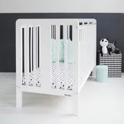 Patut Din Lemn Pentru Bebe, Inaltime Saltea Reglabila, Star Baby Alb 120x60 Cm Pjbstar_cot_white