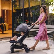 Carucior Compact Metro Ergobaby Gri pana la 22kg TNAMETRO15EU2