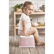 BabyBjorn – Treapta inaltator pentru baie – Step Stool – Powder Pink / White BSAFE061264A