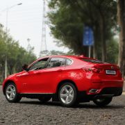 MASINA CU TELECOMANDA BMW X6 ROSU CU SCARA 1 LA 14 VIVRas31400_Rosu