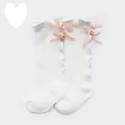 Sosete trei sferturi cu nasturei si fundite ADSKK100-C3