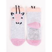 Sosete flausate cu talpa antiderapanta pentru fetite cu elemente / tesatura 3D SKA-29G