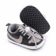 Adidasi gri cu negru pentru baietei ADd2660-1-p8.3-6 luni (Marimea 18 incaltaminte)