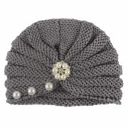 Caciulita crosetata tip turban cu perlute si strasuri MDx-19064-sa1