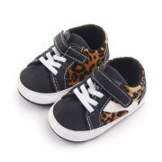 Tenisi negri cu insertie leopard MDd2685-1-p11