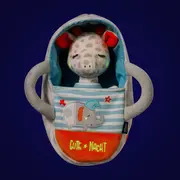 Jucarie de plus - girafa somnoroasa in cosulet