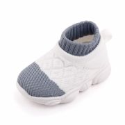 Mocasini albi cu gri tip adidas cu talpa antiderapanta (Marime Disponibila: Marimea 23) MBd2649-3-sa10