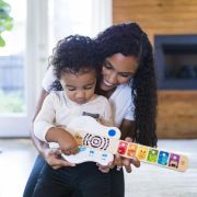 Baby Einstein - Jucarie muzicala Chitara cu animalute BBB12396