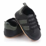 Adidasi negri cu dungi laterale MDd2547-3-p9.3-6 luni (Marimea 18 incaltaminte)