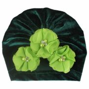 Caciulita tip turban din catifea cu flori aplicate MDx-19068-sa1