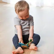 Jucarie organica pentru dentitie, din lemn si cauciuc natural, Dinozaur, Gruenspecht 688-00