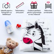 Păturică Milestone plusata cu 2 fete pentru fotografierea bebelușului Long Neck Zebra & Foot Steps, cu 45 Stickere Cadou
