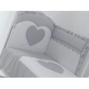 Set Lenjerie De Lux Din Bumbac Cu Broderie, Protectie Laterala, Pilota, Pentru Pat Bebelusi, Cuore Di Mamma Gri, Italia Pjblenj_cuore_grey