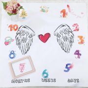 Suport textil tip Milestone subtire pentru fotografii memorabile Inima DLLdrl274