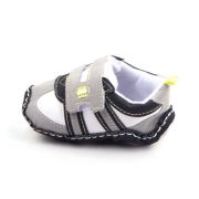 Adidasi bebelusi albi cu gri (Marime Disponibila: 3-6 luni) - MD1886