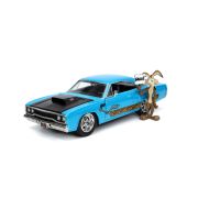 LOONEY TUNES ROAD RUNNER SET MASINUTA METALICA  1970 PLYMOUTH SCARA 1:24 SI FIGURINA WILE E COYOTE VIV253255028