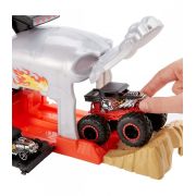 HOT WHEELS LANSATOR MONSTER TRUCK CRANIUL CU DOUA MASINUTE VIVMTGKY01_GKY02