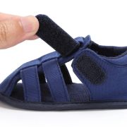Sandalute bleumarine inchise in fata pentru baietei (marime disponibila: 3-6 luni (marimea 18 incaltaminte)) adc-331-5-ac9.3-6 luni (marimea 18 incaltaminte)