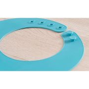 Bavetica din silicon moale cu buzunar colector pentru bebelusi, antibacteriana, reglabila, albastra, Reer Eat`n Tidy 25033
