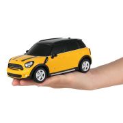 MASINA CU TELECOMANDA MINI COOPER S COUNTRYMAN GALBEN CU SCARA 1 LA 24 VIVRas71700_Galben