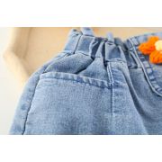 Costumas cu bluzita cu flori rosii si pantalonasi din blugi (marime disponibila: 6-9 luni (marimea 19 incaltaminte)) mbxq1895-1-dg.6-9 luni (marimea 19 incaltaminte)