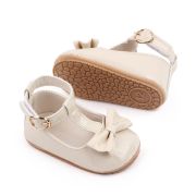 Pantofiori ivoire din lac cu inchidere pe glezna (marime disponibila: 3-6 luni (marimea 18 incaltaminte)) mbm22-6-4-p22.3-6 luni (marimea 18 incaltaminte)