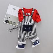 Costumas pentru baietei cu tricou si salopeta - pisicuta (marime disponibila: 2 ani) mdfsb17-de3.2 ani