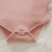 Compleu cu body roz si pantaloni verzi inflorati MBTXF101194-2-DE