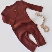 Salopeta cu maneca lunga si panataloni lungi din bumbac organic si modal - Caramiziu (Marime: 12-18 Luni) JEMBC-CSYM11409-12