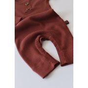 Salopeta cu maneca lunga si panataloni lungi din bumbac organic si modal - Caramiziu (Marime: 18-24 Luni) JEMBC-CSYM11409-18